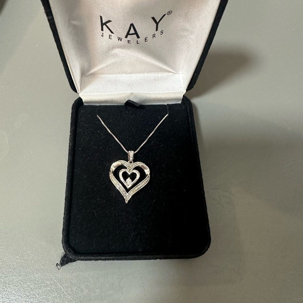 Kay Jewelers Silver Heart Necklace